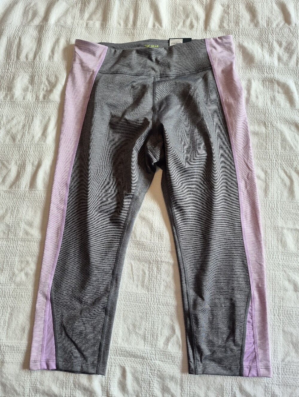Tek Gear women's XXL mid rise capri gray light purple NWT